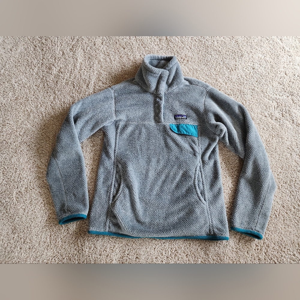 Patagonia Womens Small Gray/ Blue teal Quarter Snap Fleece Pullover